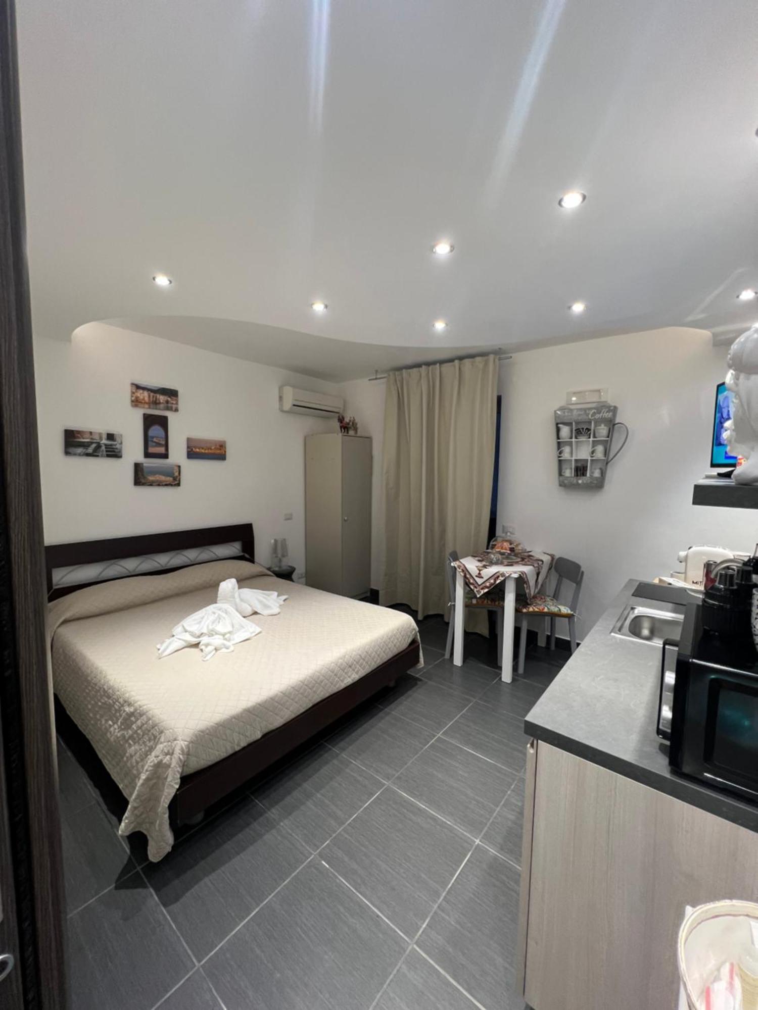 Nel Cortile Suite Cefalù Exterior foto